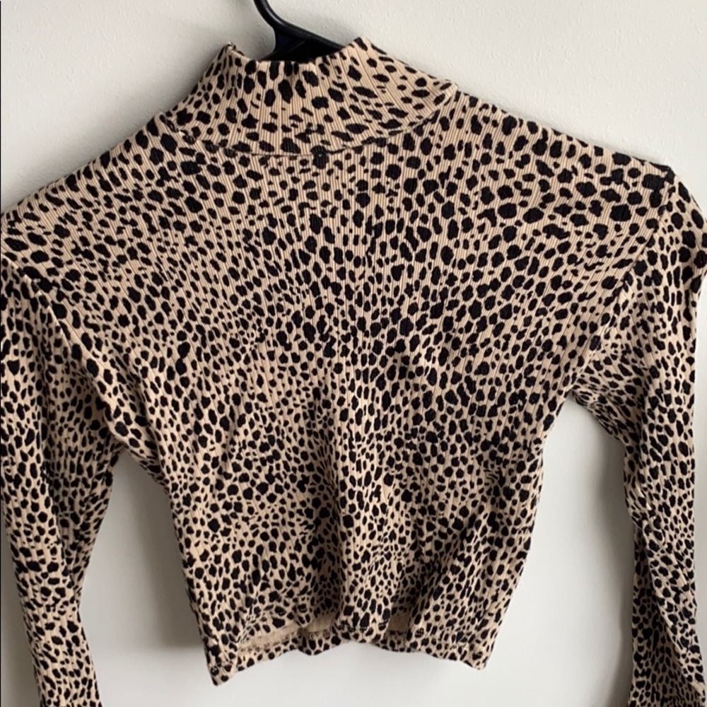 Brandy Melville Daniela Turtleneck
